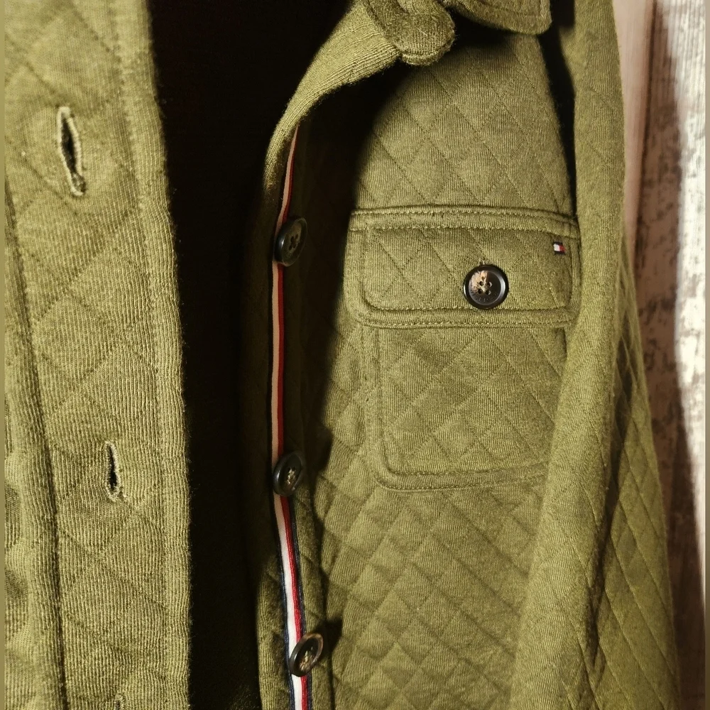 Tommy Hilfiger Olive Green Quilted Shirt Jacket Outerwear Heavy Fleece Material